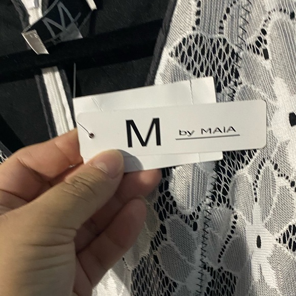 M by Maia Black and White Dress - Picture 5 of 9